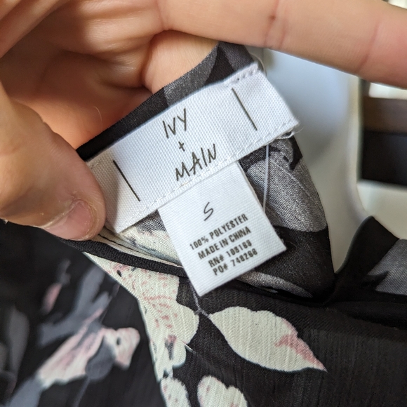 Long Sleeve Sheer Floral Blouse in Black - Picture 6 of 9